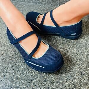 Skechers Women's 7.5 Comfort Casual Blue Textile Cross Straps Flat Shoes Slip On